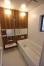 浴室はLIXIL製品を採用　正面の木目パネルが自然をイメージさせます
